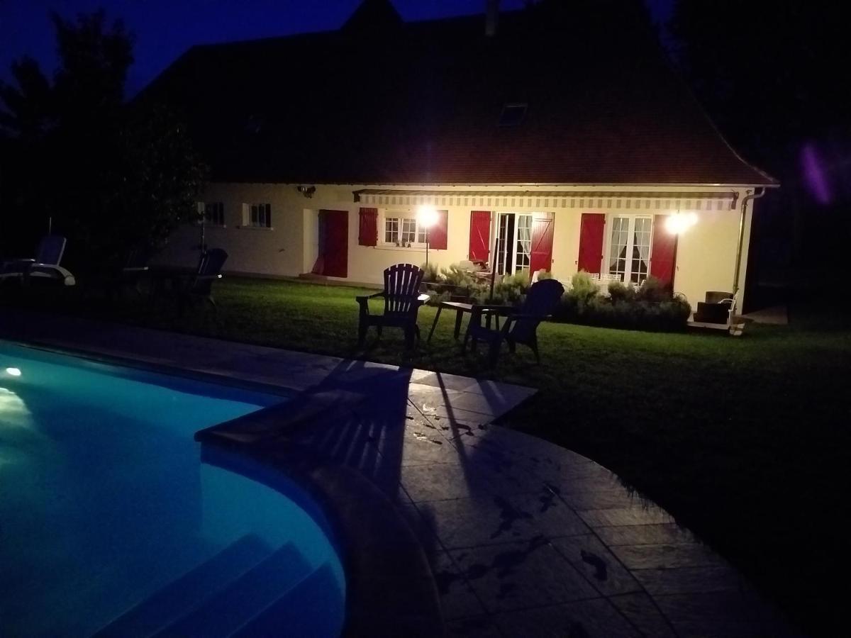 L'Aur~Elie Bed & Breakfast Lalinde Exterior foto